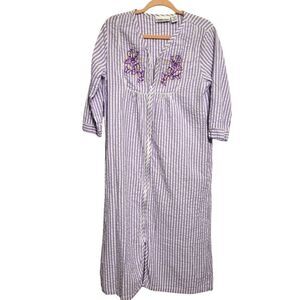 Country Store Purple Striped Floral Front Zip Cotton House Coat Robe Size M